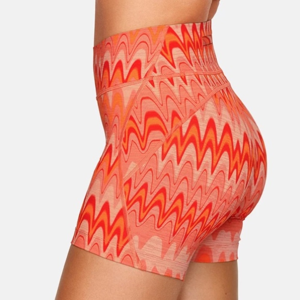 Outdoor Voices XS Grapefruit Helios Shorts